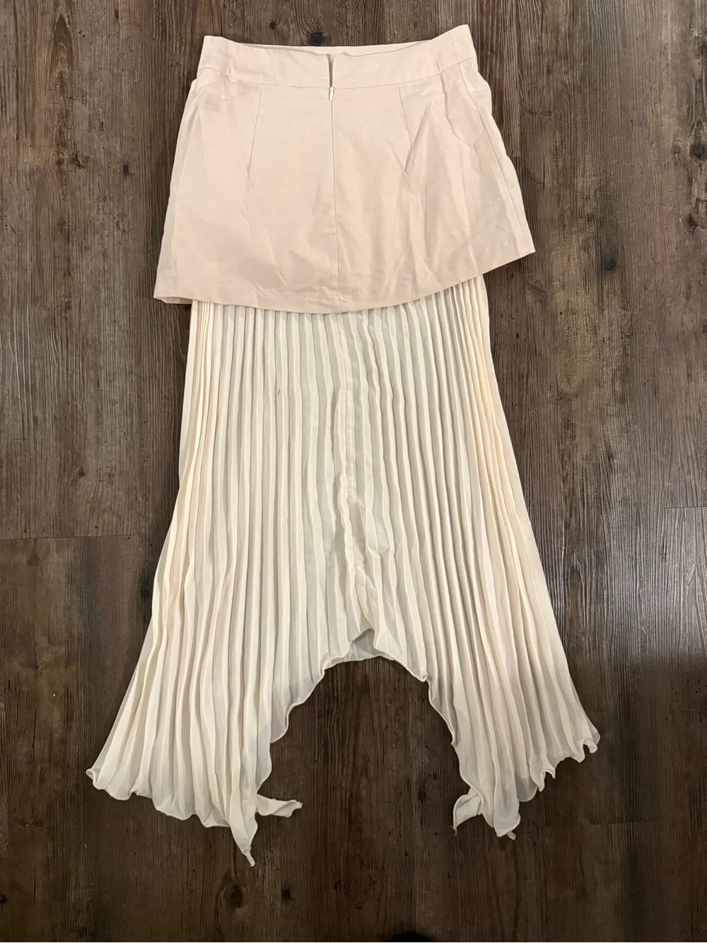 Commense Cream Pleated Maxi Skirt with Buttoned Panel - Picture 5 of 6